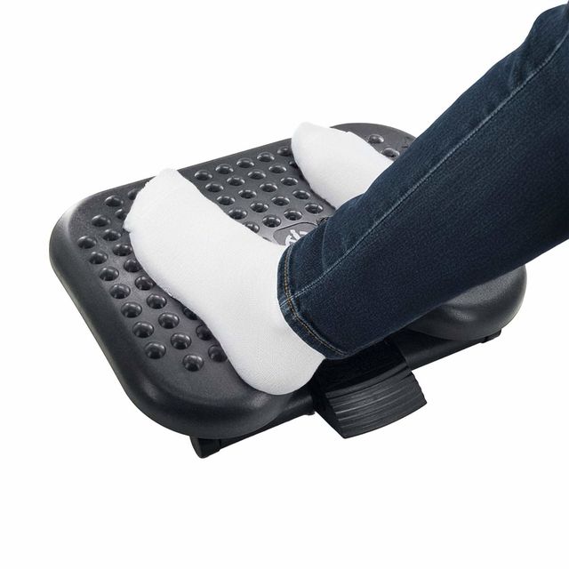 Säädettävä ergonominen jalkatuki – korkeus- ja kallistusvaihtoehdot