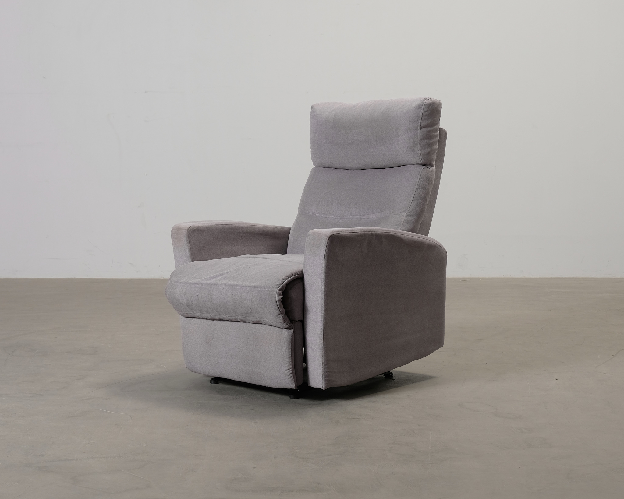 Reclinernojatuoli harmaa